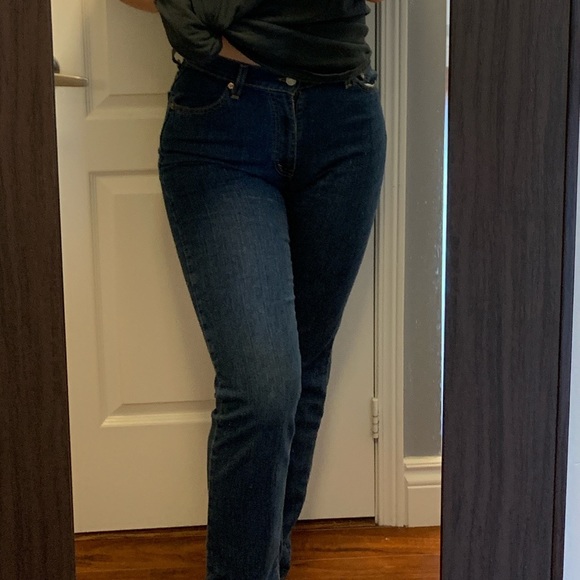 Levi’s high waisted jeans - Picture 7 of 7